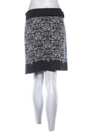 Пола Taifun, Размер M, Цвят Многоцветен, Цена 7,15 €