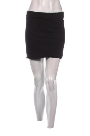 Szoknya IX-O, Méret L, Szín Fekete, Ár 4 132 Ft