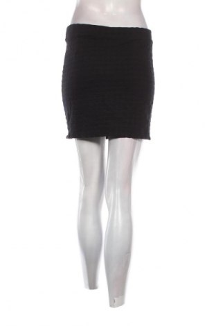 Szoknya IX-O, Méret L, Szín Fekete, Ár 4 132 Ft