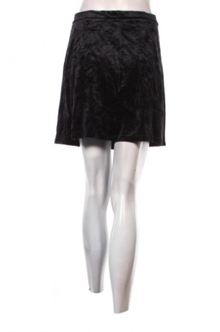 Szoknya United Colors Of Benetton, Méret M, Szín Fekete, Ár 3 009 Ft