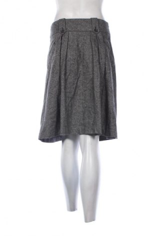 Пола United Colors Of Benetton, Размер M, Цвят Сив, Цена 12,27 €