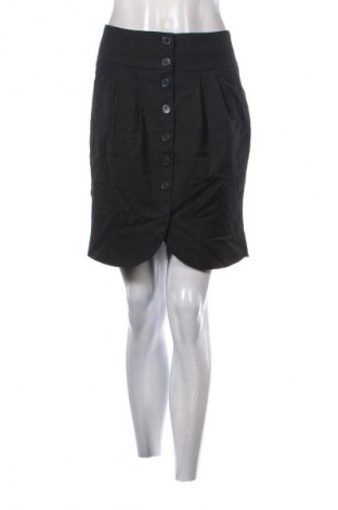 Пола Vero Moda, Размер L, Цвят Сив, Цена 4,60 €