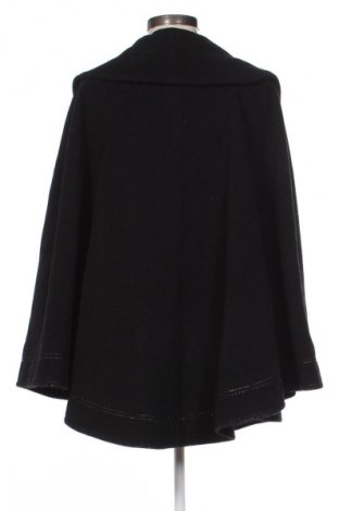 Poncho Multiples, Mărime M, Culoare Negru, Preț 78,20 Lei