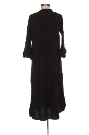 Рокля Amisu, Размер M, Цвят Черен, Цена 6,13 €