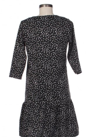 Рокля Beloved, Размер M, Цвят Многоцветен, Цена 20,00 €