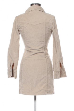 Ruha Bershka, Méret S, Szín Bézs, Ár 4 289 Ft