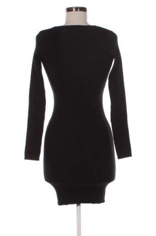 Ruha Bershka, Méret S, Szín Fekete, Ár 3 319 Ft