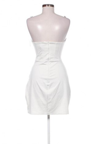 Kleid Bershka, Größe S, Farbe Ecru, Preis € 20,00