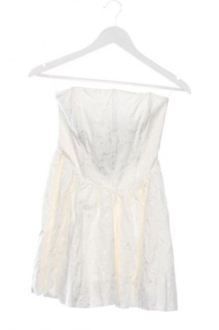 Ruha Bershka, Méret S, Szín Fehér, Ár 12 829 Ft