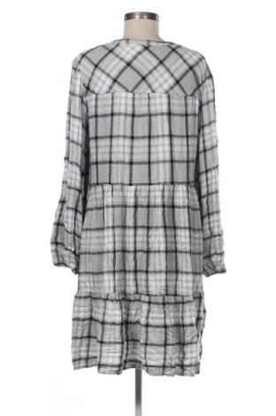 Kleid C&A, Größe XL, Farbe Mehrfarbig, Preis € 11,99