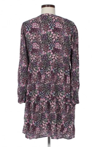 Рокля C&A, Размер L, Цвят Многоцветен, Цена 10,22 €