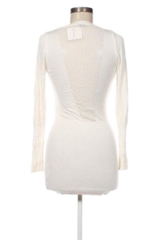 Рокля Calvin Klein Jeans, Размер S, Цвят Бял, Цена 29,65 €