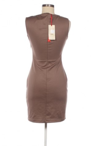 Рокля Candy, Размер M, Цвят Бежов, Цена 32,00 €