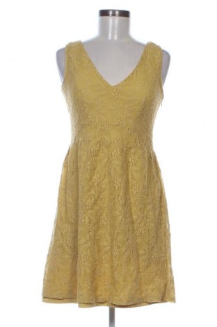 Ruha Collection, Méret M, Szín Zöld, Ár 8 244 Ft