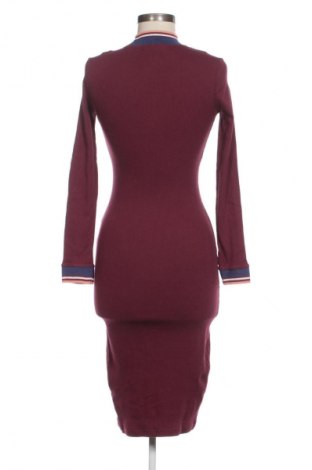 Sukienka Cropp, Rozmiar S, Kolor Czerwony, Cena 131,57 zł