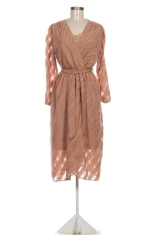 Sukienka Elli White, Rozmiar M, Kolor Brązowy, Cena 63,99 zł