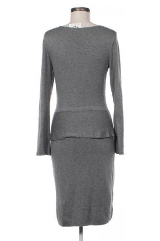 Kleid Esprit, Größe S, Farbe Grau, Preis € 9,99