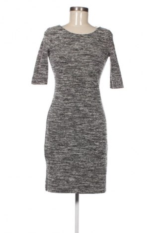 Рокля Esprit, Размер S, Цвят Многоцветен, Цена 6,13 €