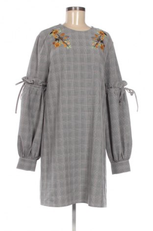 Kleid Fashion Union, Größe XL, Farbe Mehrfarbig, Preis € 32,02