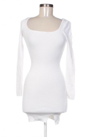 Рокля Fb Sister, Размер XS, Цвят Бял, Цена 20,00 €