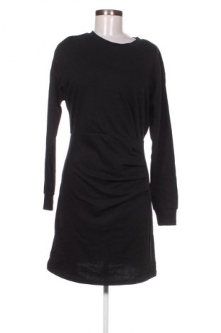 Ruha Fisherfield, Méret M, Szín Fekete, Ár 3 719 Ft