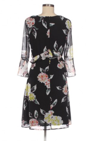 Рокля French Connection, Размер S, Цвят Многоцветен, Цена 113,17 €