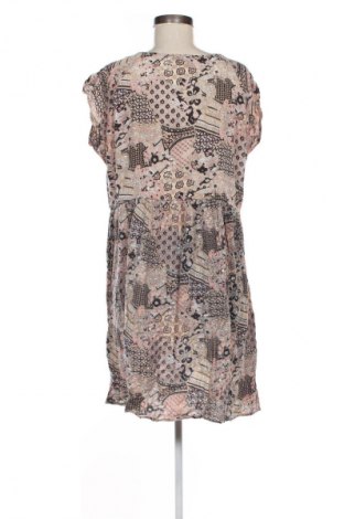 Ruha Geena, Méret M, Szín Sokszínű, Ár 8 264 Ft