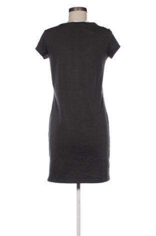 Kleid Gina, Größe S, Farbe Mehrfarbig, Preis € 19,95