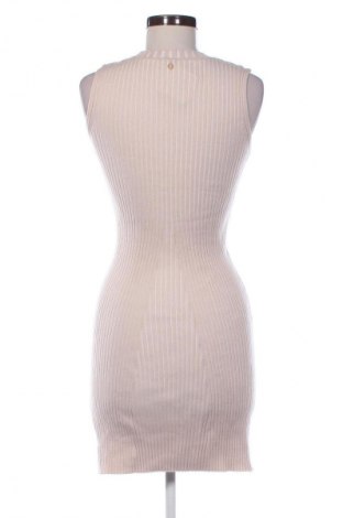 Ruha Guess, Méret S, Szín Rózsaszín, Ár 17 119 Ft