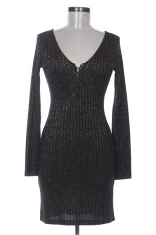 Рокля Guess, Размер M, Цвят Многоцветен, Цена 49,00 €