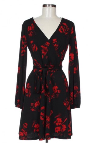 Рокля H&M, Размер S, Цвят Многоцветен, Цена 9,20 €