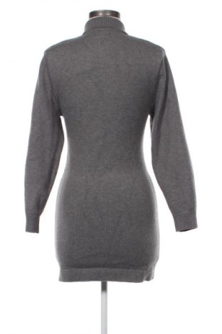 Рокля H&M, Размер XS, Цвят Сив, Цена 9,20 €