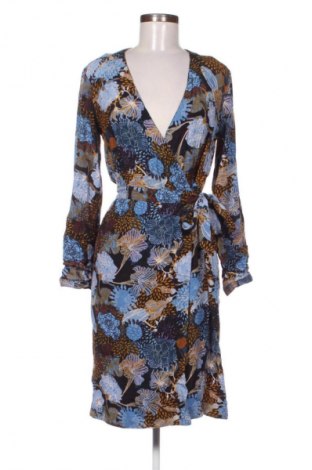 Рокля H&M, Размер XS, Цвят Многоцветен, Цена 17,09 €