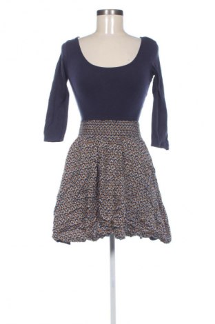 Rochie H&M, Mărime XS, Culoare Multicolor, Preț 104,00 Lei