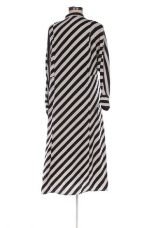 Rochie H&M, Mărime S, Culoare Multicolor, Preț 130,33 Lei