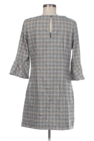 Рокля H&M, Размер M, Цвят Многоцветен, Цена 7,66 €