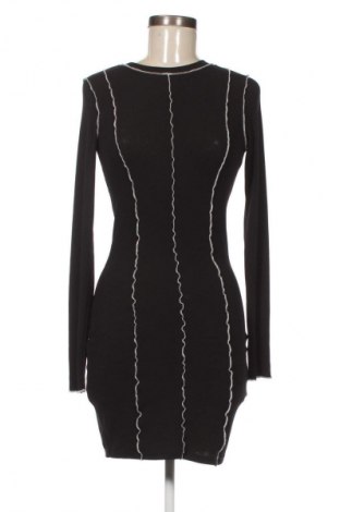 Kleid H&M Divided, Größe S, Farbe Schwarz, Preis € 5,99