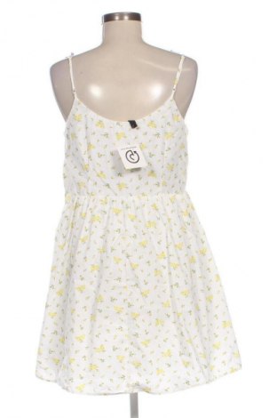 Рокля H&M Divided, Размер M, Цвят Многоцветен, Цена 20,45 €