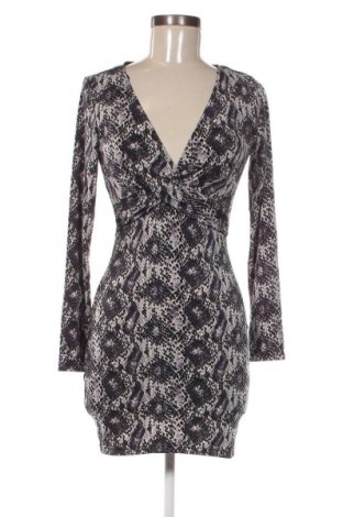 Рокля H&M Divided, Размер M, Цвят Многоцветен, Цена 5,62 €