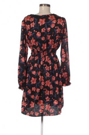 Kleid In April 1986, Größe M, Farbe Mehrfarbig, Preis € 12,99