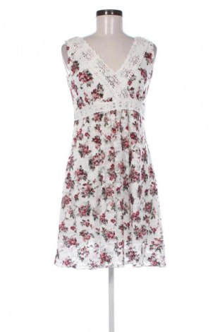 Рокля Isolde, Размер S, Цвят Многоцветен, Цена 21,13 €