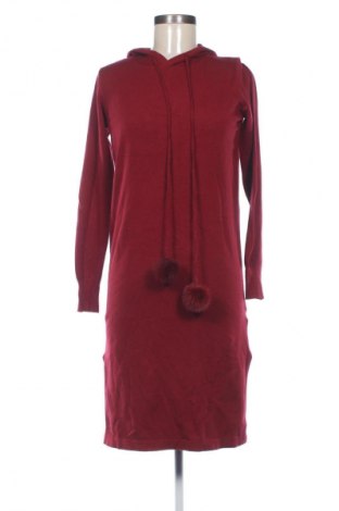 Ruha M&V, Méret L, Szín Piros, Ár 8 264 Ft