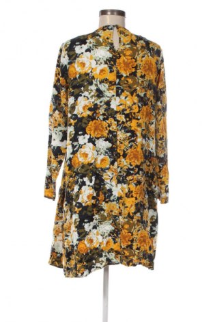 Рокля MSCH, Размер XS, Цвят Многоцветен, Цена 5,11 €