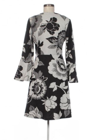 Šaty  Maeve, Velikost M, Barva Vícebarevné, Cena  399,00 Kč