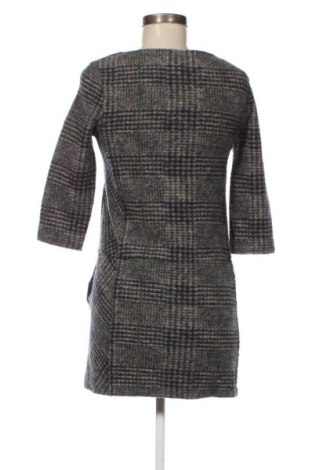 Рокля Mango, Размер S, Цвят Многоцветен, Цена 10,73 €