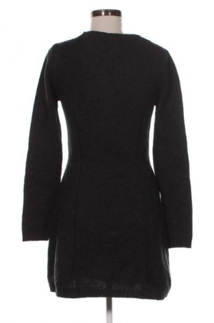 Sukienka Max&Co., Rozmiar L, Kolor Czarny, Cena 396,63 zł