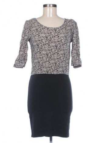 Ruha Minimum, Méret M, Szín Sokszínű, Ár 17 355 Ft