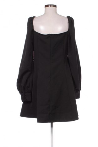 Рокля Mohito, Размер M, Цвят Черен, Цена 20,00 €