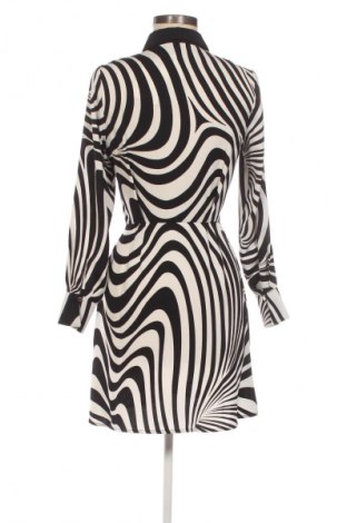 Sukienka Mohito, Rozmiar XXS, Kolor Kolorowy, Cena 210,98 zł