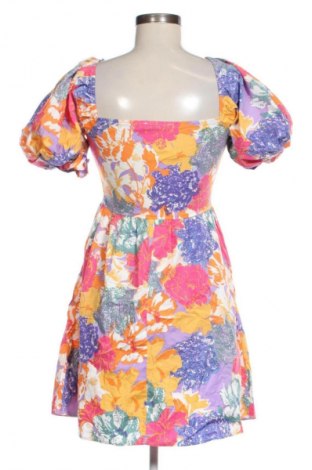 Ruha NA-KD, Méret S, Szín Sokszínű, Ár 6 499 Ft